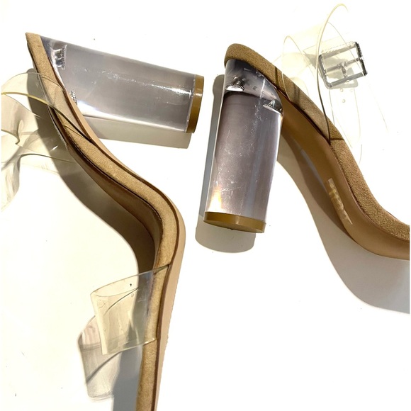 Steve Madden clear lucite strappy heels. Size 7.5. NWOT. Never worn. - Picture 4 of 8